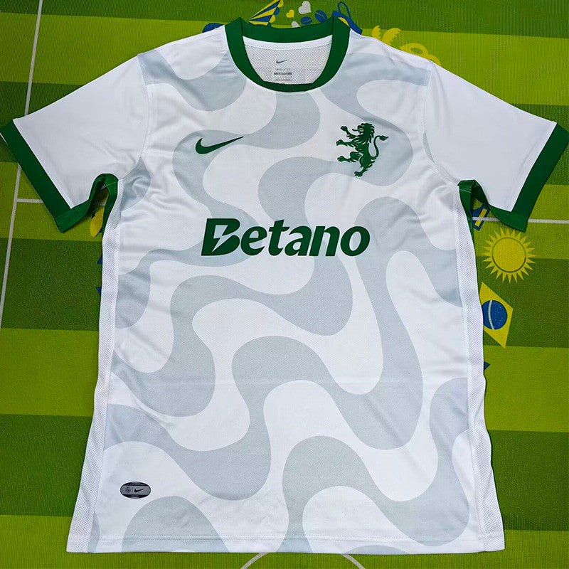 Sporting CP shirt 22/23