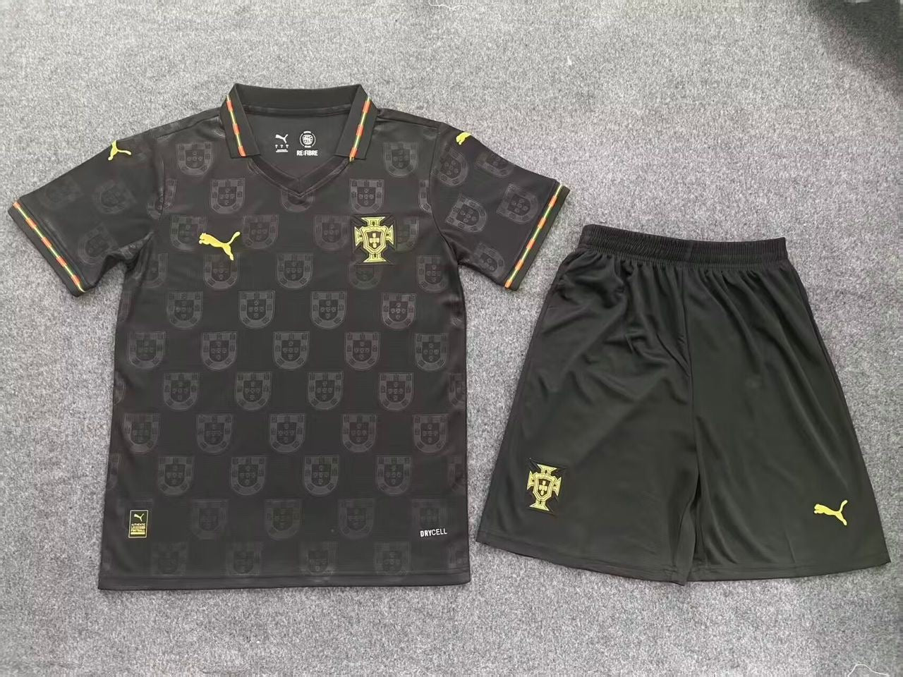 Maillot Portugal Eusebio Édition 25/26